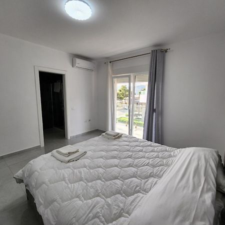 Shëngjin Anchor Apartments מראה חיצוני תמונה